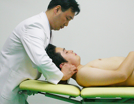 나이프짜이거의 검사