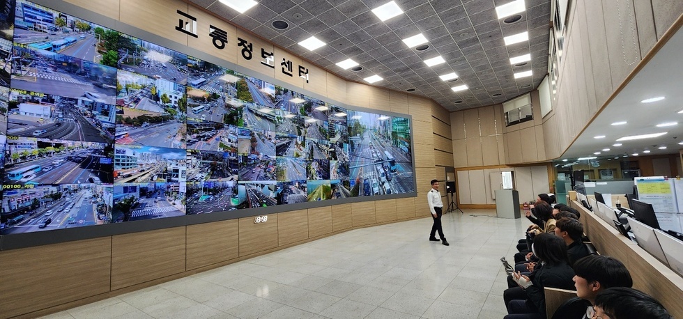 KakaoTalk_20241108_142446013_08.jpg